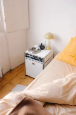 Noční stolek USM Haller M55, light grey