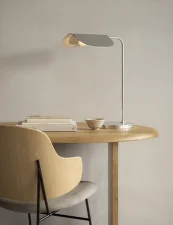 Stolní lampa Wing, aluminium