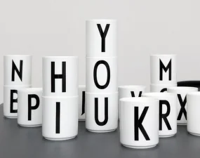 Hrnek s písmenem Y, white