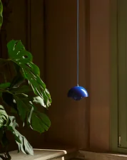 Závěsná lampa Flowerpot VP10, cobalt blue