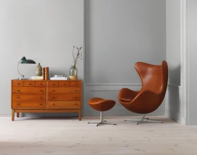 Podnožka Egg™, Essential leather