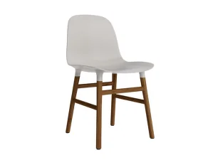 Židle Form Walnut, warm grey