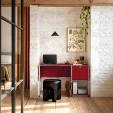 Pracovní stůl USM Haller B21, ruby red