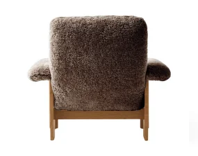 Křeslo Brasilia Lounge Chair, Sheepskin sahara/natural oak