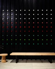 Věšák Coat Dots, Red
