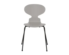 Židle Ant™ 3101 lacquered, nine grey / black