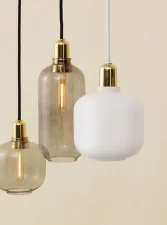 Závěsná lampa Amp Small, smoke / brass