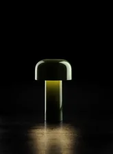 Přenosná lampa Bellhop, glossy green