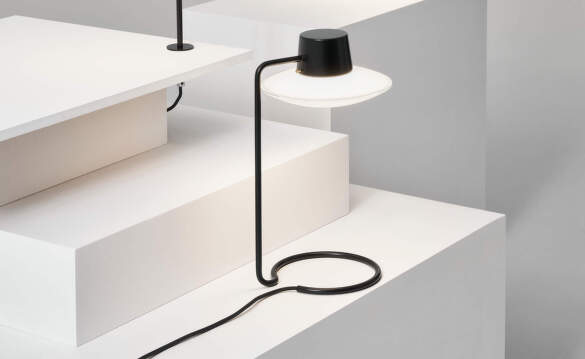 Lampy AJ Oxford od Louis Poulsen