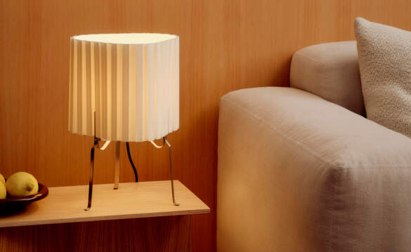 Stolní lampy Canelé od HAY