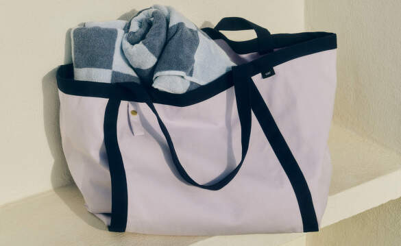 Plátené tašky Everyday Sports Bag od HAY